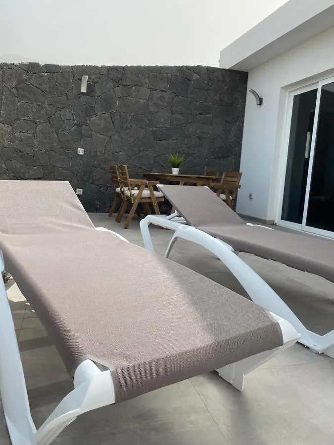Apartment Apartamento Suite Blue Sea Famara Spain